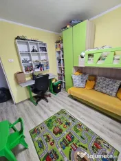 Apartament 3 camere decomandat - zona Tomis II 