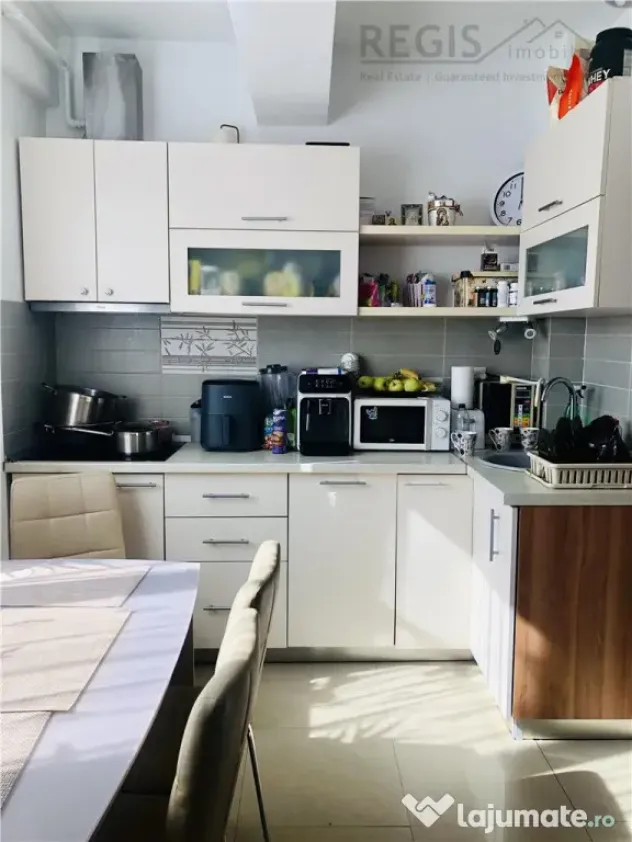 Oportunitate, 3 camere regim vila, Coresi