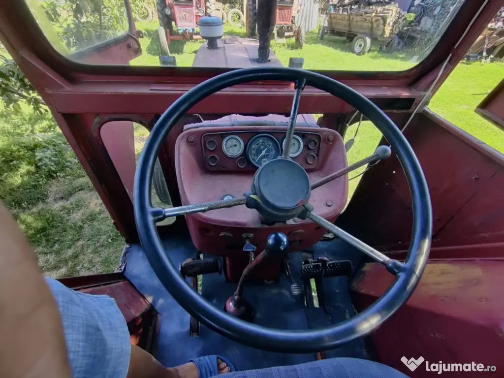 Tractor U650 in stare foarte buna