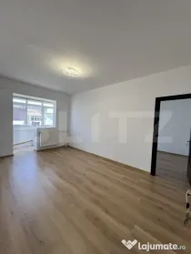 Apartament 3 camere, 45 mp, zona Craiovița Nouă