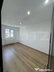 Apartament 3 camere, 45 mp, zona Craiovița Nouă 