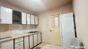 Apartament 3 camere decomandat, etaj intermediar, zona Maghe 