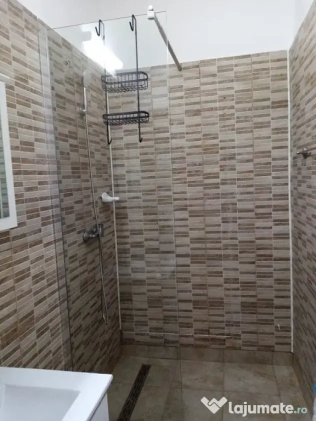Direct proprietar, ofer spre închiriere garsonieră București Apărătorii Patriei