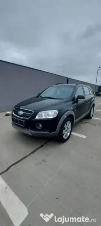 Vând Chevrolet Captiva 2.0 4WD 7 SIZER AUTOMATIK LT