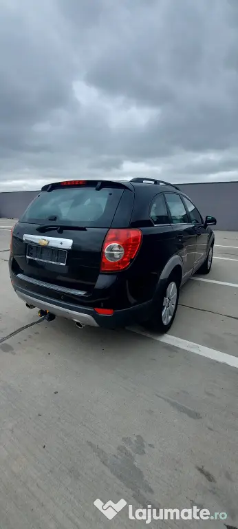 Vând Chevrolet Captiva 2.0 4WD 7 SIZER AUTOMATIK LT