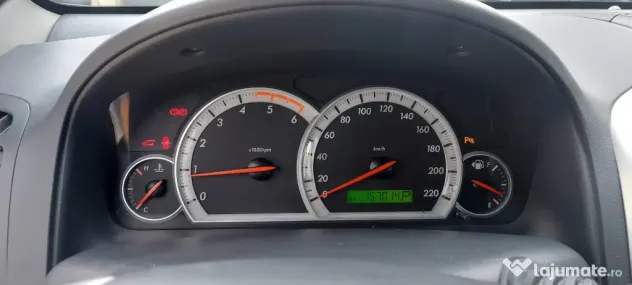Vând Chevrolet Captiva 2.0 4WD 7 SIZER AUTOMATIK LT