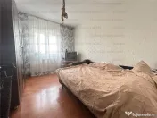 Apartament decomandat, 3 camere, 2 bai, 2 balcoane, spatios, zona Noua 