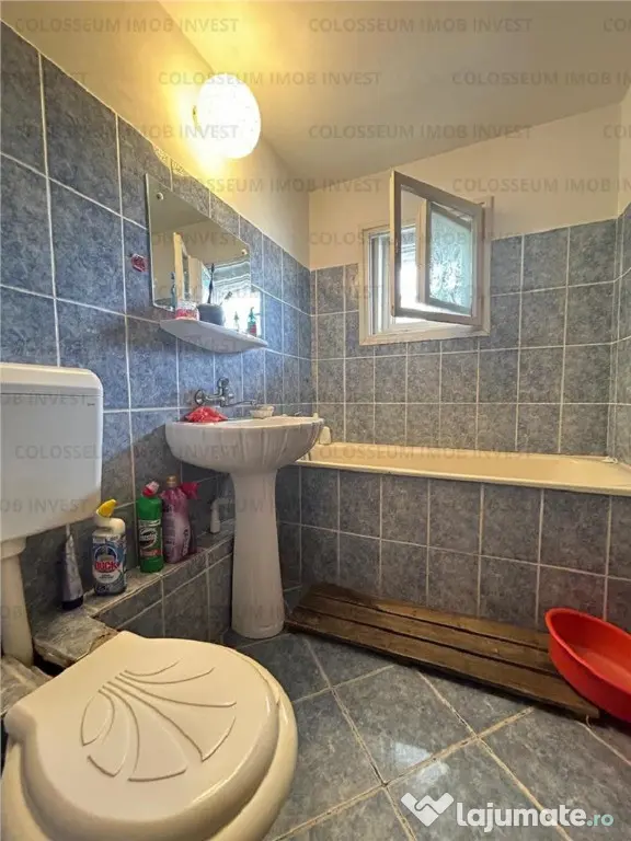 Apartament decomandat, 3 camere, 2 bai, 2 balcoane, spatios, zona Noua