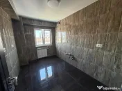 Apartamnet 3 camere . etaj intermediar , zona spital Radauti 