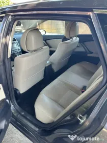 Toyota Avensis Break 2.2 Diesel