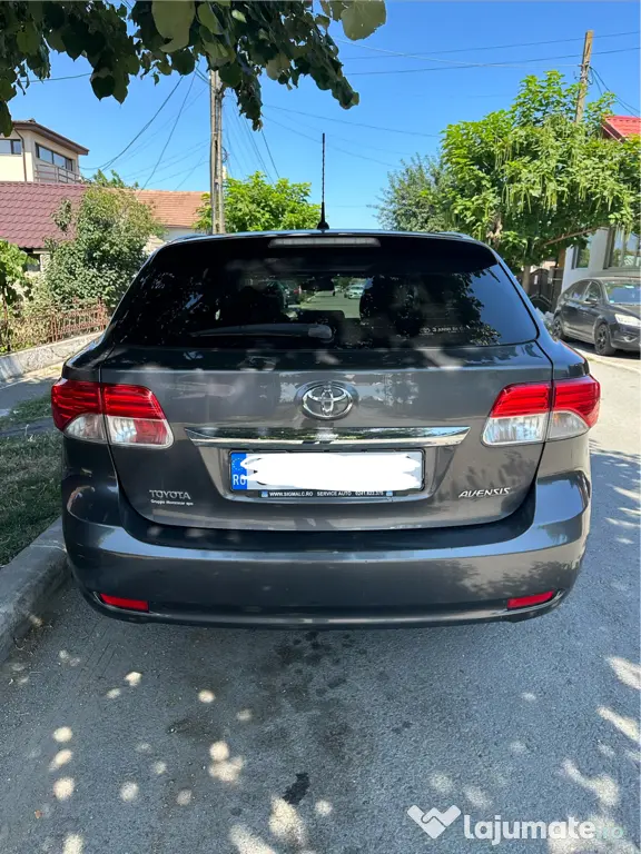 Toyota Avensis Break 2.2 Diesel