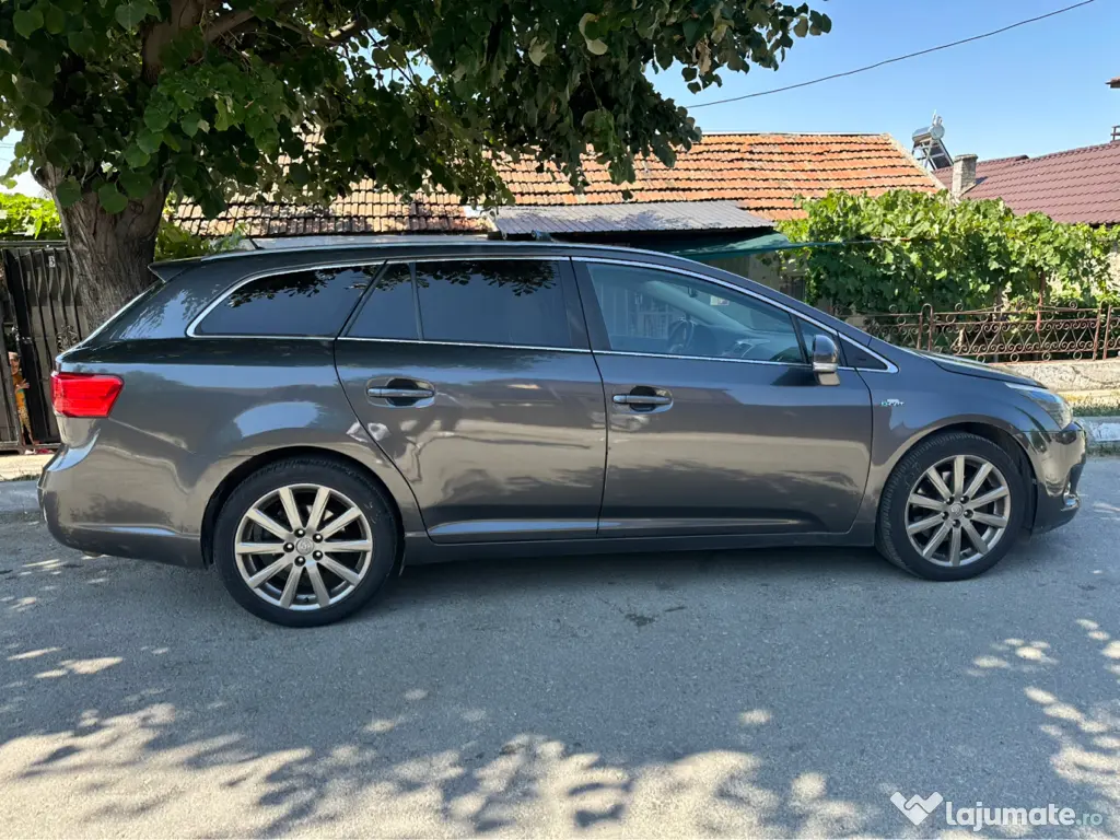 Toyota Avensis Break 2.2 Diesel