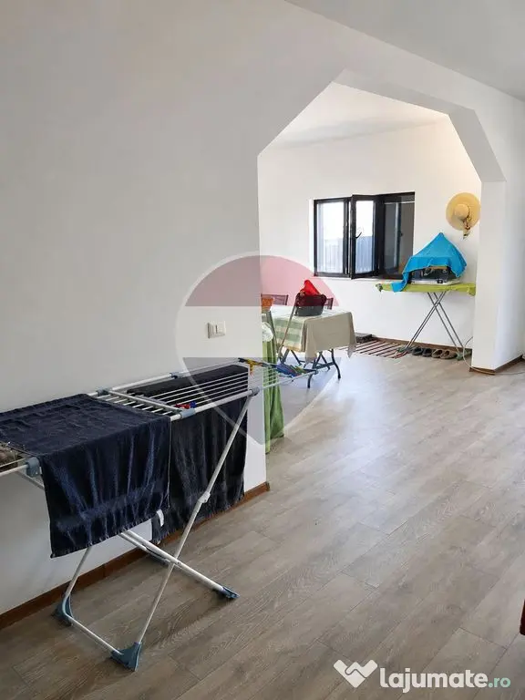 Casă modernă cu 4 camere | Măndrești-Munteni | Oportu...
