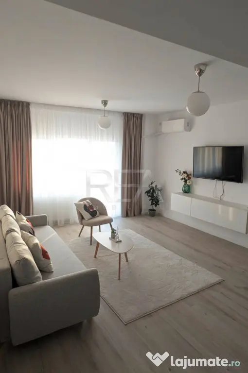 2 camere, 10/15, parcare, piscina ,72 mp-Ansamblul Primavara
