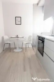 2 camere, 10/15, parcare, piscina ,72 mp-Ansamblul Primavara 