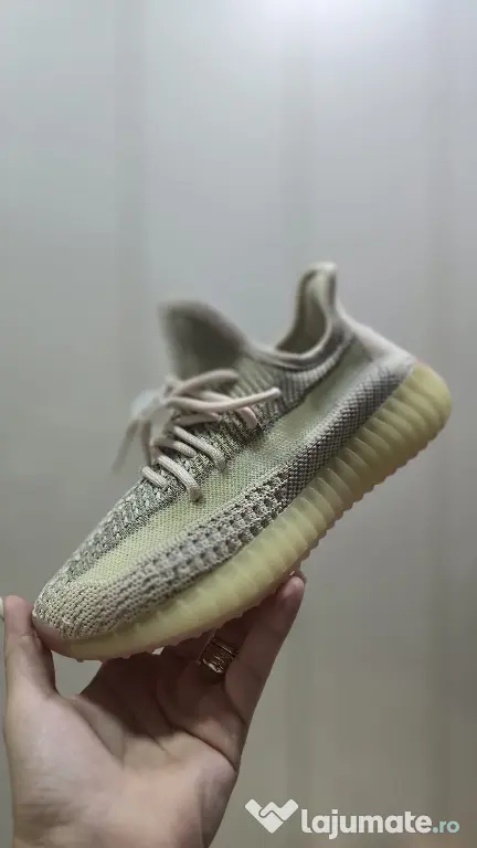 Yeezy 350 Premium