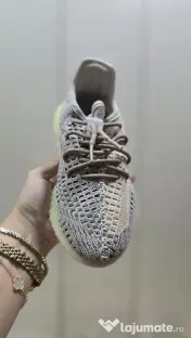 Yeezy 350 Premium