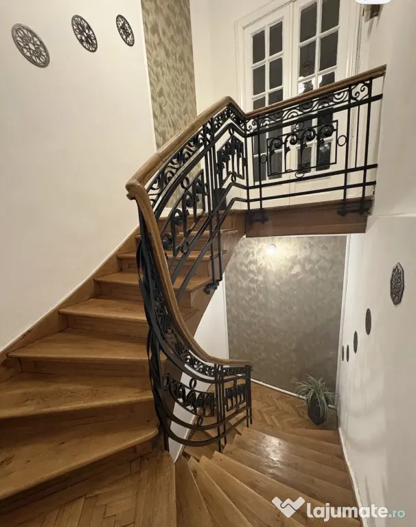 Apartament în vila Piața Unirii-Universitate
