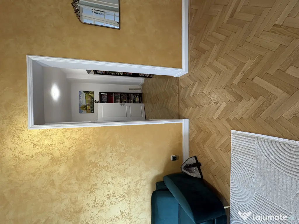 Apartament în vila Piața Unirii-Universitate