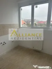 Garsoniera | 7-8 min Metrou D. Leonida | Parcare inclusa ...