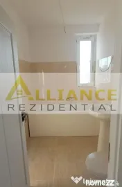 Garsoniera | 7-8 min Metrou D. Leonida | Parcare inclusa ...