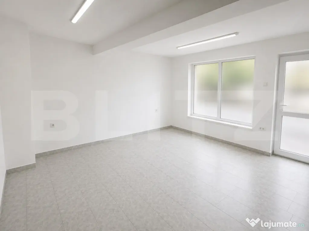 Spațiu comercial de vânzare, 43 mp, ultracentral, Turda
