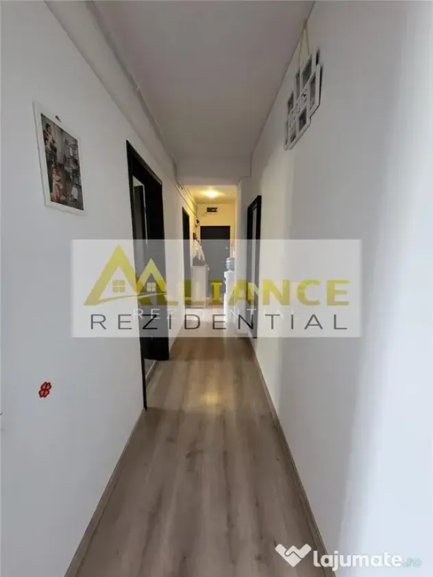 Ap 3 camere Berceni cu terasa