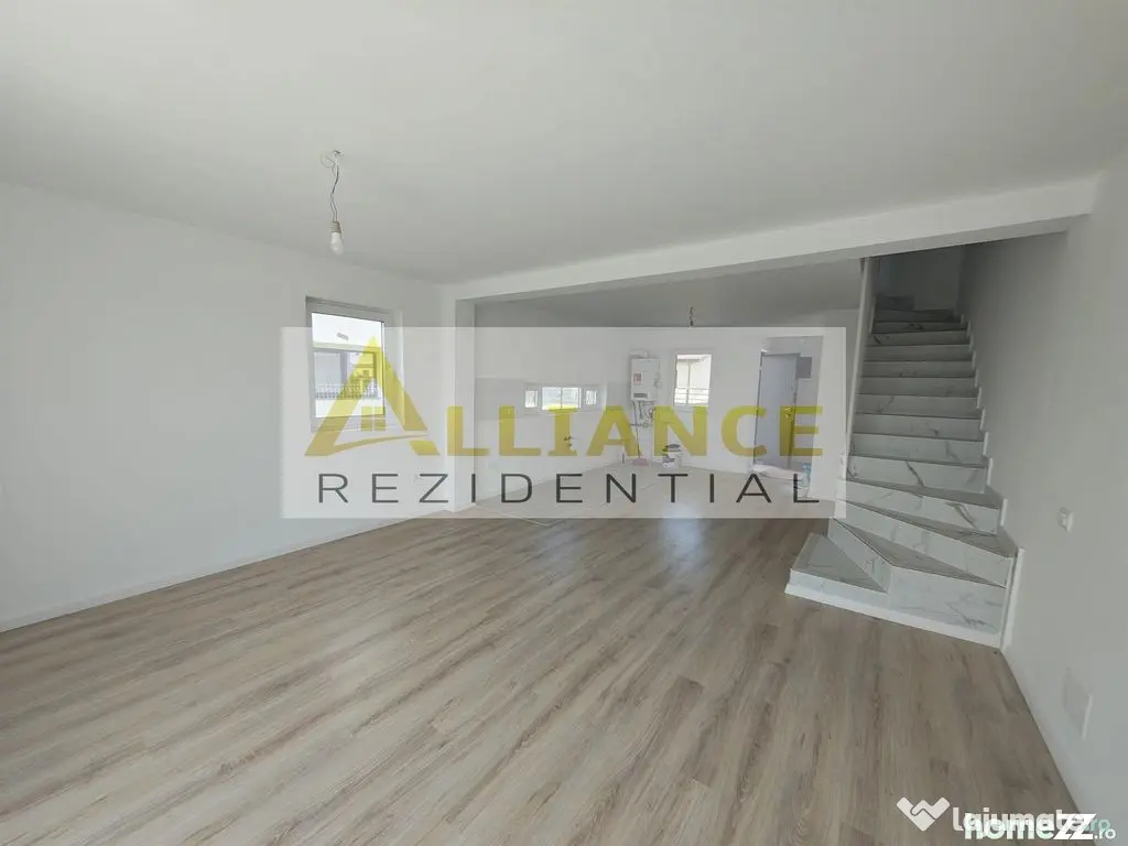 Casa tip duplex - 3 camere - 2 bai