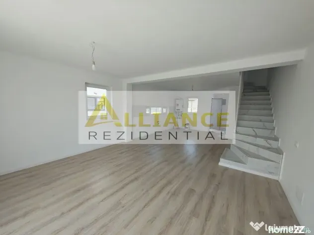 Casa tip duplex - 3 camere - 2 bai