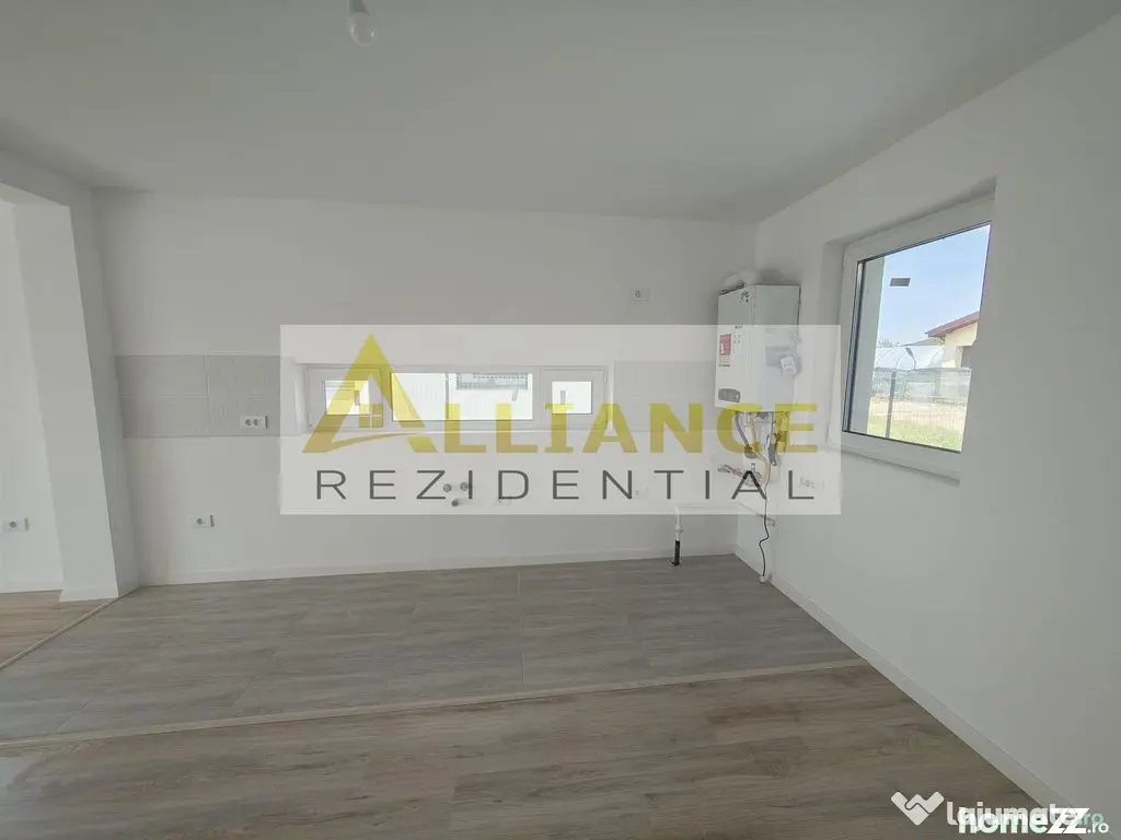 Casa tip duplex - 3 camere - 2 bai
