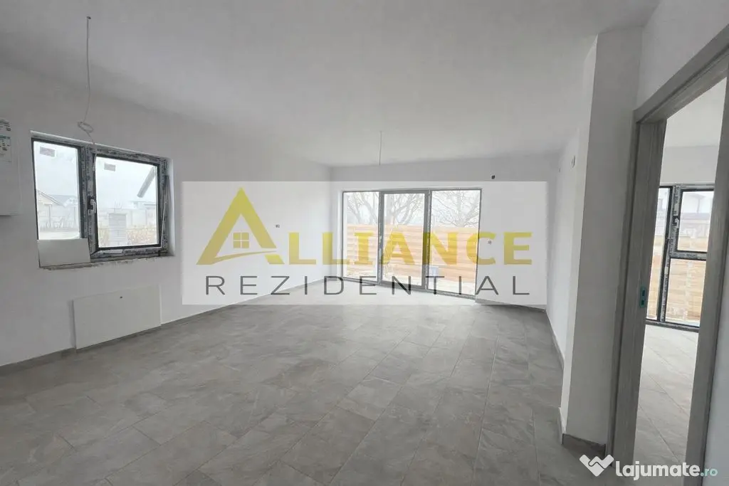 Casa 3 camere- strada asfaltata- 250 mp teren