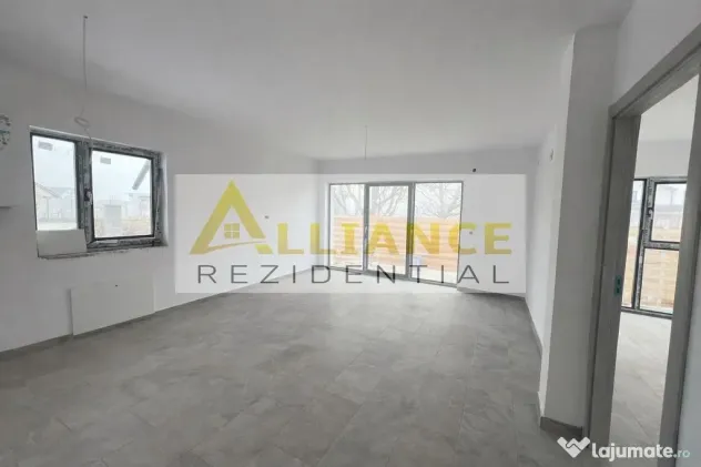 Casa 3 camere- strada asfaltata- 250 mp teren