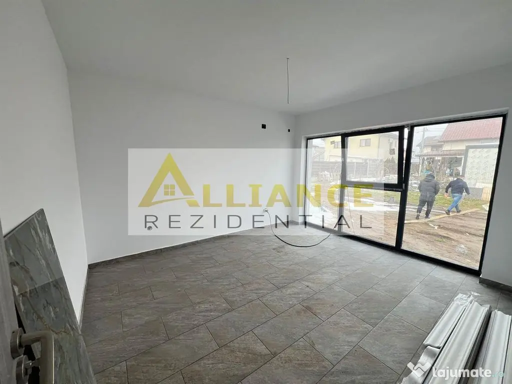 Casa 3 camere- strada asfaltata- 250 mp teren