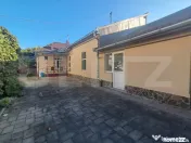 Casă și clădire fostă brutărie cu garaj, teren 403 mp Z