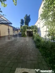 Casă și clădire fostă brutărie cu garaj, teren 403 mp Z