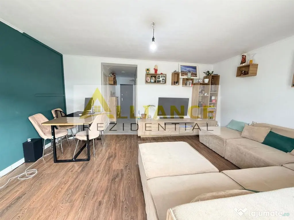 Duplex - 4 camere - 2 bai - 200mp teren