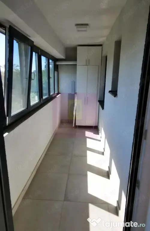 Garsonieră complet utilată, Apărătorii Patriei