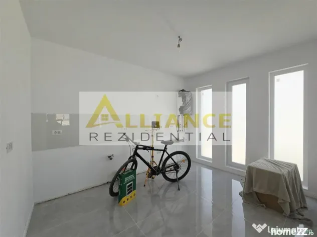 Casa individuala- 3 camere- pod- placa de beton- incalzir...