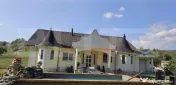 CASA INDEPENDENTĂ ENERGETIC , cu piscină interioară și e