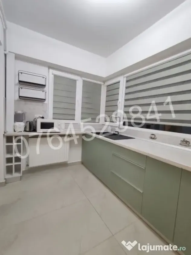 Apt. 2 cam. Central Address, bloc 2022 zona 13 Septembrie,Str. Nasaud