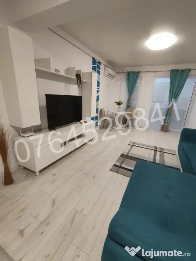 Apt. 2 cam. Central Address, bloc 2022 zona 13 Septembrie,Str. Nasaud
