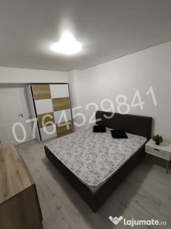 Apt. 2 cam. Central Address, bloc 2022 zona 13 Septembrie,Str. Nasaud