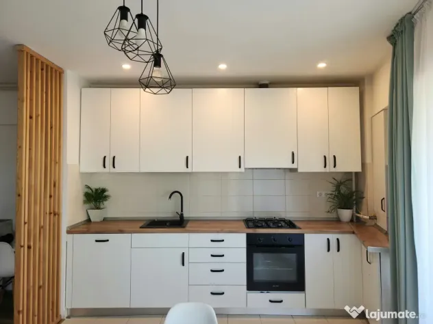 Apartament de vanzare - 2 camere- 84mp- Comision 0