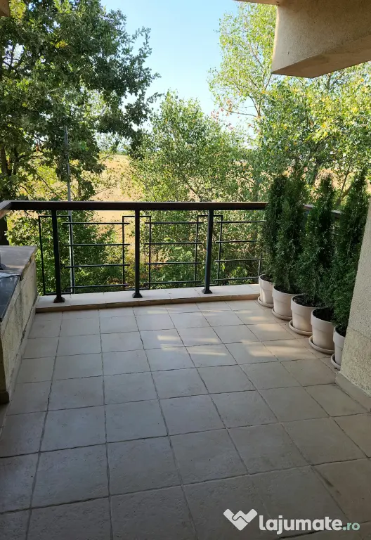 Apartament de vanzare - 2 camere- 84mp- Comision 0