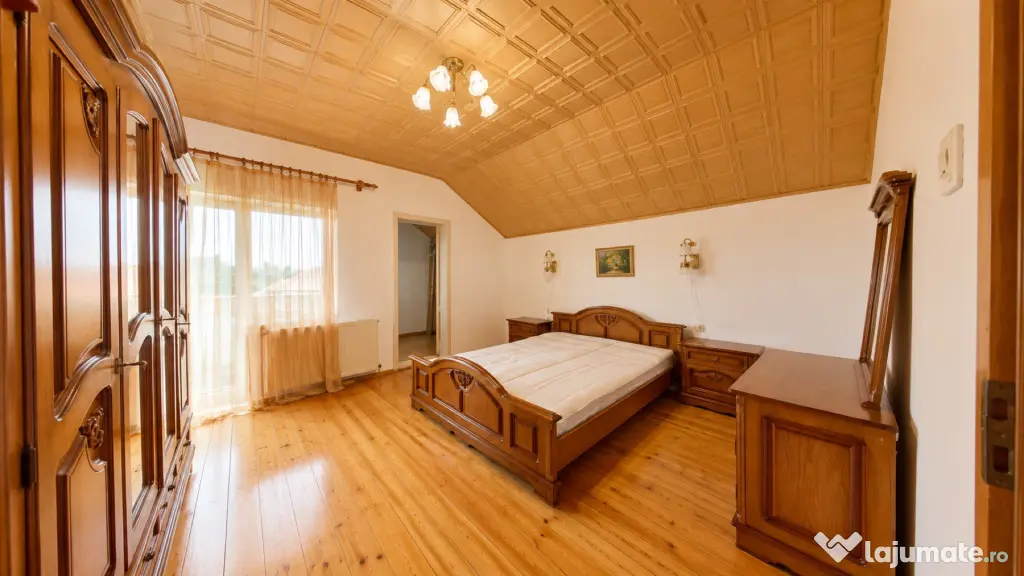 Casă spațioasă de închiriat | 5 camere | Grădiște