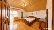 Casă spațioasă de închiriat | 5 camere | Grădiște