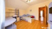 Casă spațioasă de închiriat | 5 camere | Grădiște