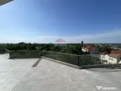 Apartament 3 camere, terasă spectaculoasa, ultim etaj | ...