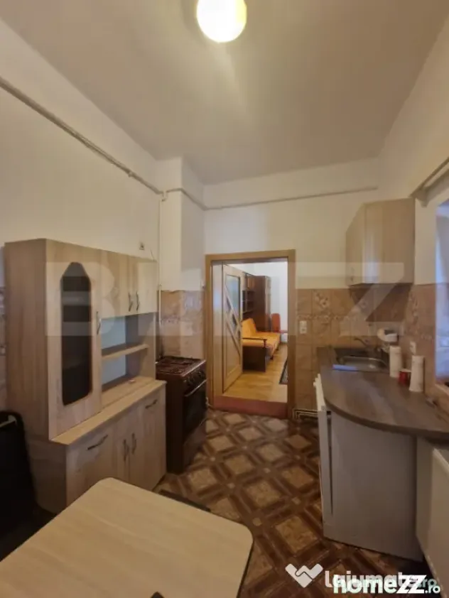 Apartament de închiriat – Parter în vilă, 3 camere, 100