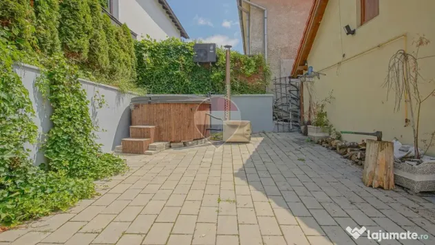 Vilă premium cu business funcțional | 475 mp | Săcele